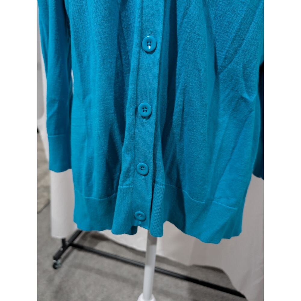 Gap Women's Size XL Blue Cardigan Button Sweater Shirt Top Easy Care Washable - Picture 2 of 11